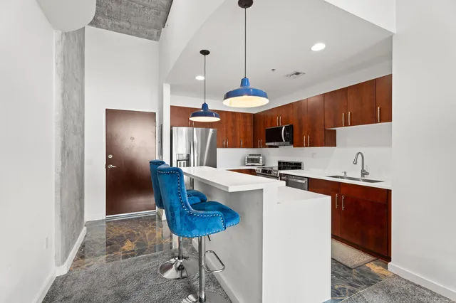 The Edge Unit 1603 photo 6
