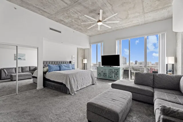 The Edge Unit 1603 photo 13