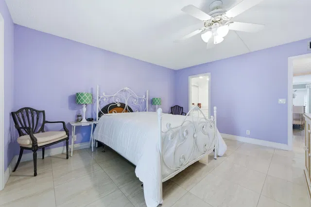 Residence photo 12