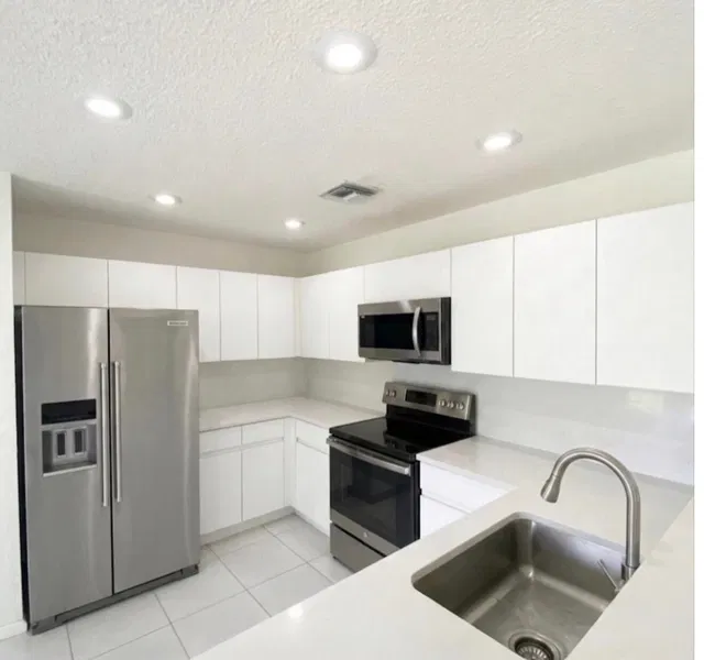 Residence photo 4