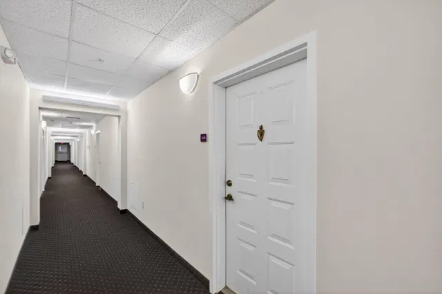 Unit 308 photo 28