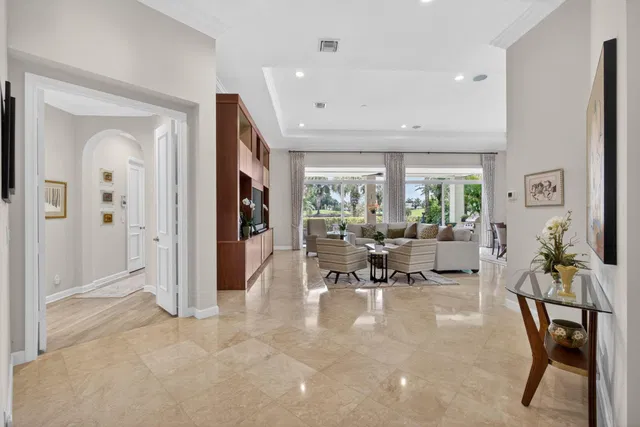 Mirasol Country Club Residence photo 14