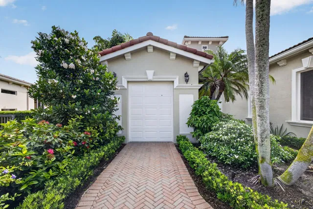 Mirasol Country Club Residence photo 87