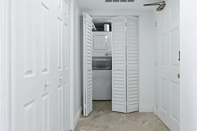 Palm Beach House Unit 1605 photo 14