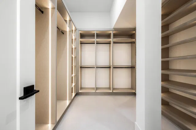 Residence photo 45
