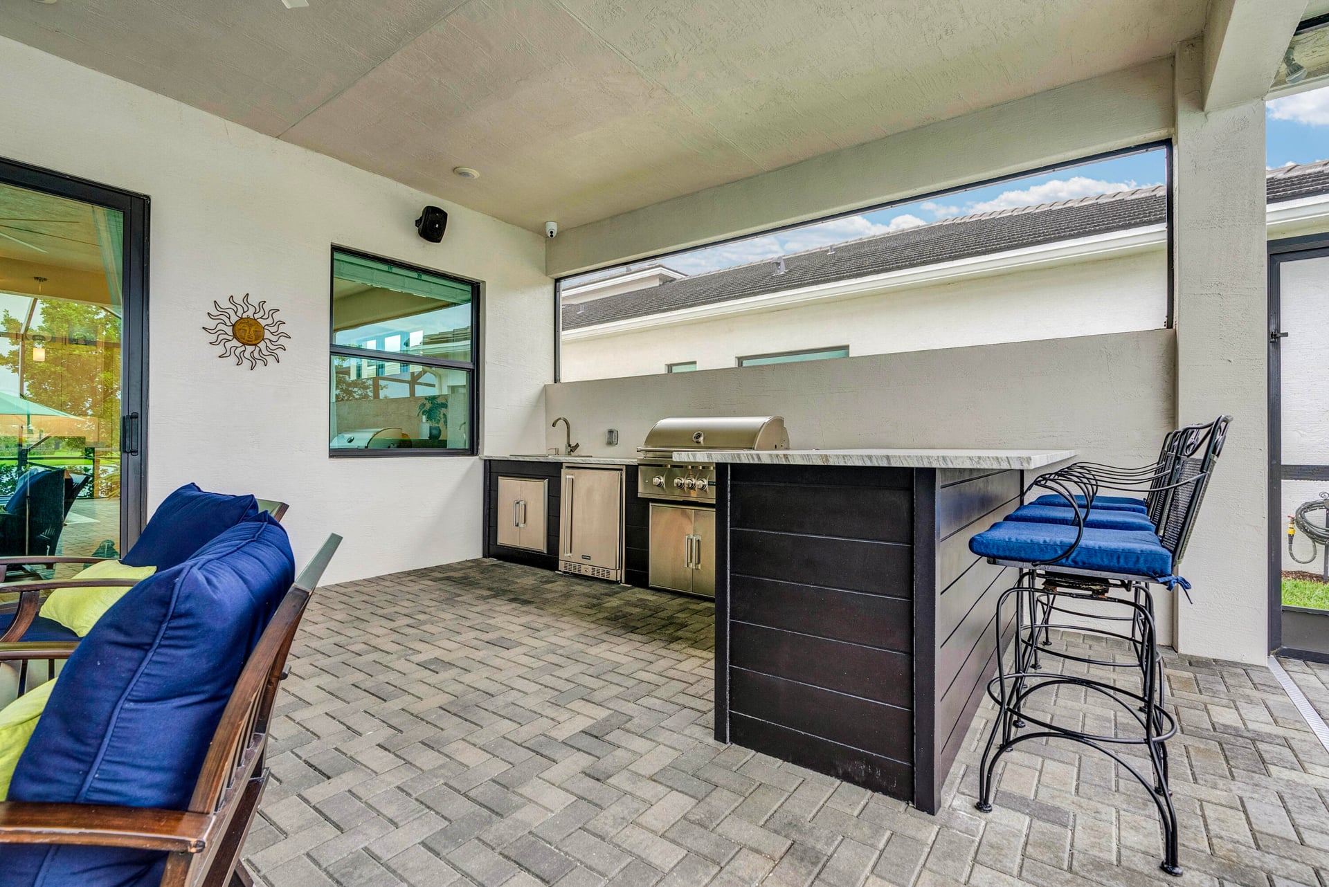 Residence photo 30