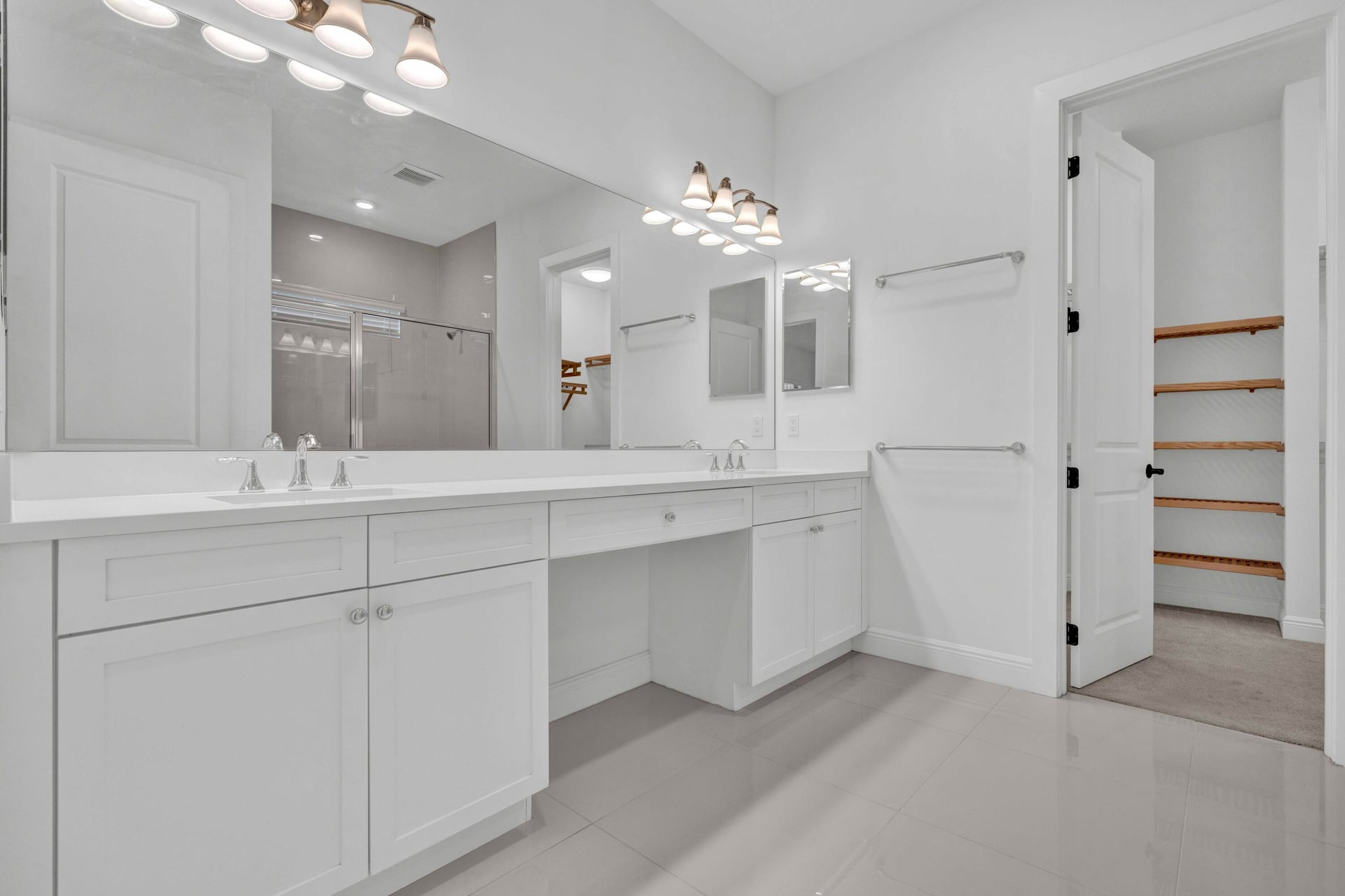 Residence photo 19