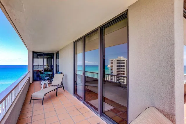 Water Glades Unit 17d photo 11