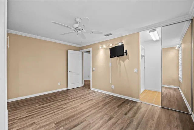 Residence photo 20