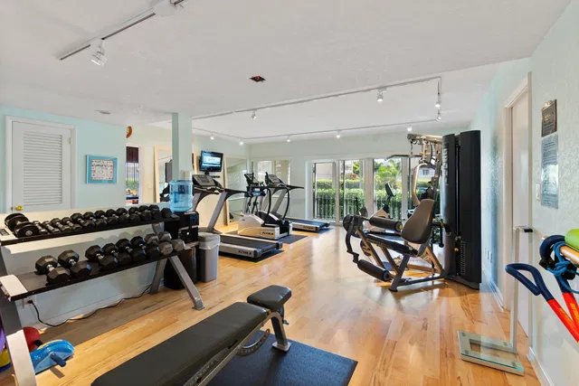 Downtown Delray Beach Unit 8f photo 27