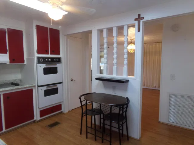  Residence photo 7