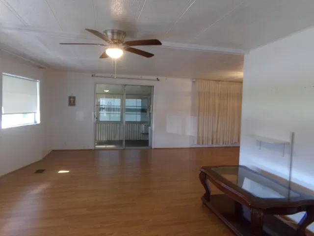  Residence photo 12