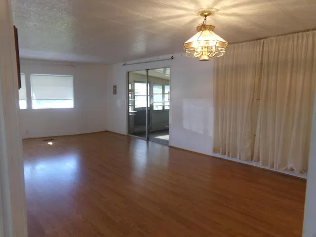  Residence photo 13