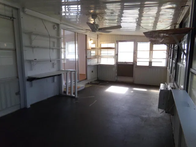  Residence photo 35