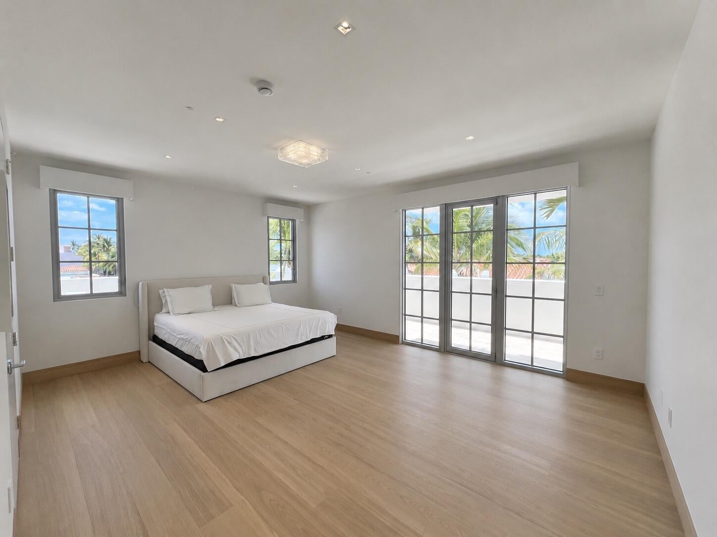 Royal Park Unit Penthouse photo 23