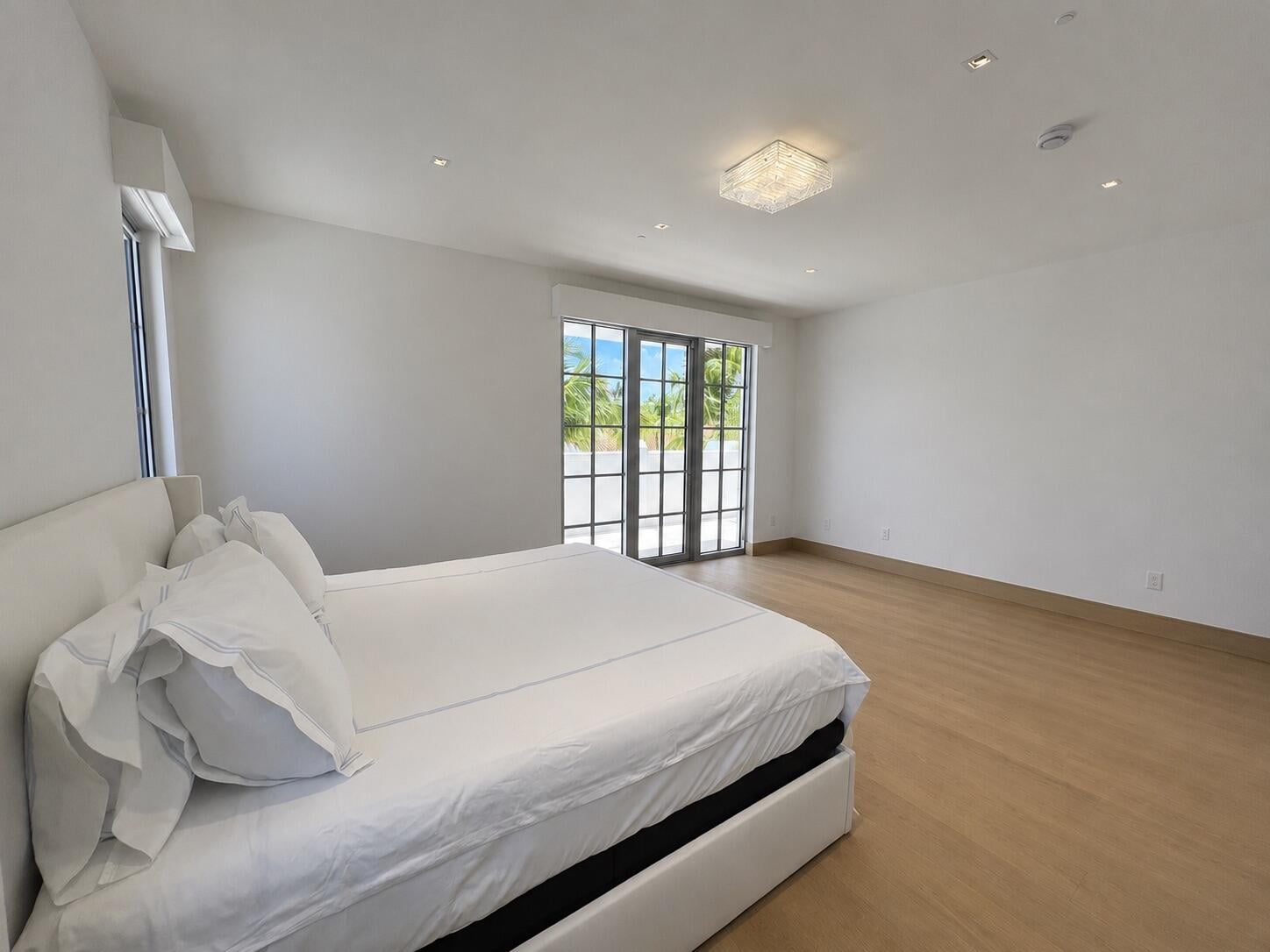 Royal Park Unit Penthouse photo 24