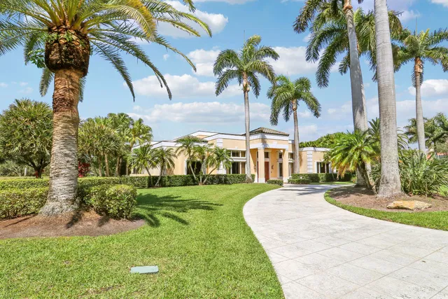 Admirals Cove Residence photo 40