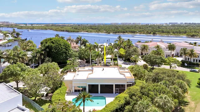 Admirals Cove Residence photo 43