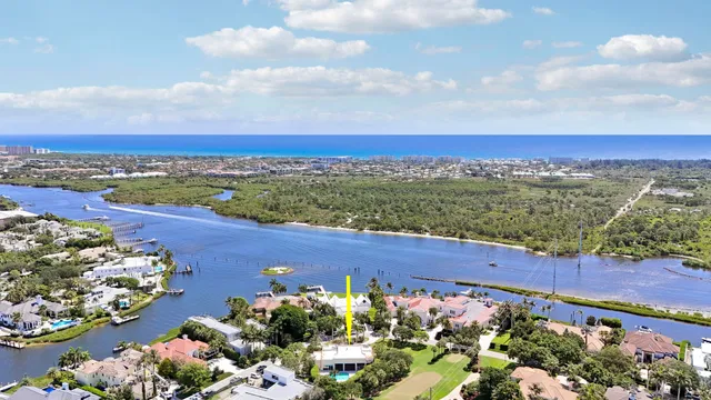 Admirals Cove Residence photo 46