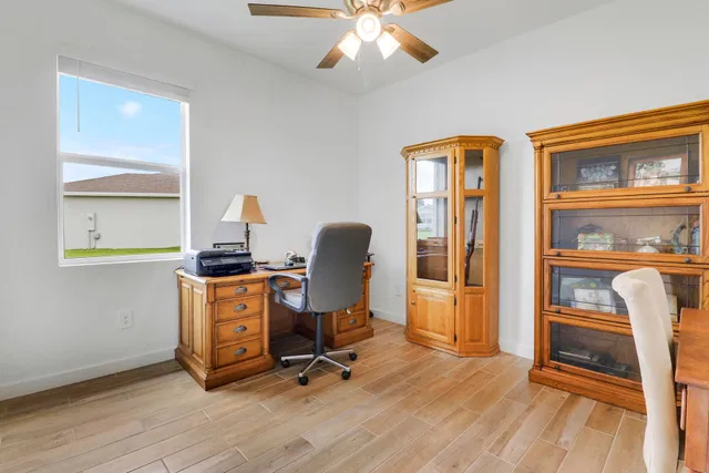Residence photo 11