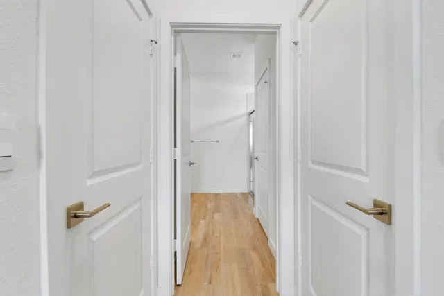 Residence photo 30