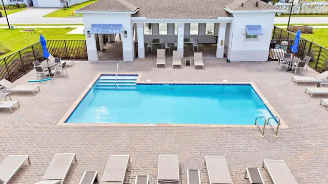 Residence photo 47