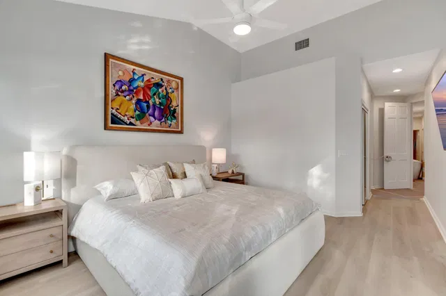  Residence photo 24