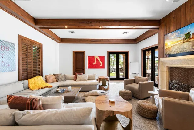 Residence photo 11