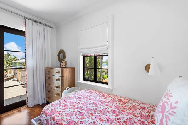 Residence photo 54