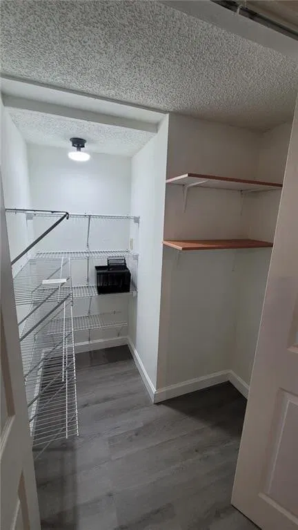  Unit 109 photo 9