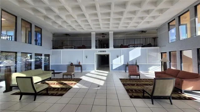 Unit 109 photo 17