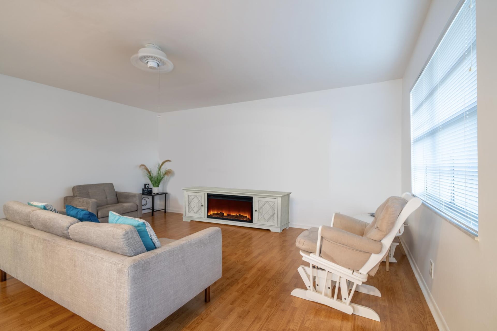  Residence photo 6