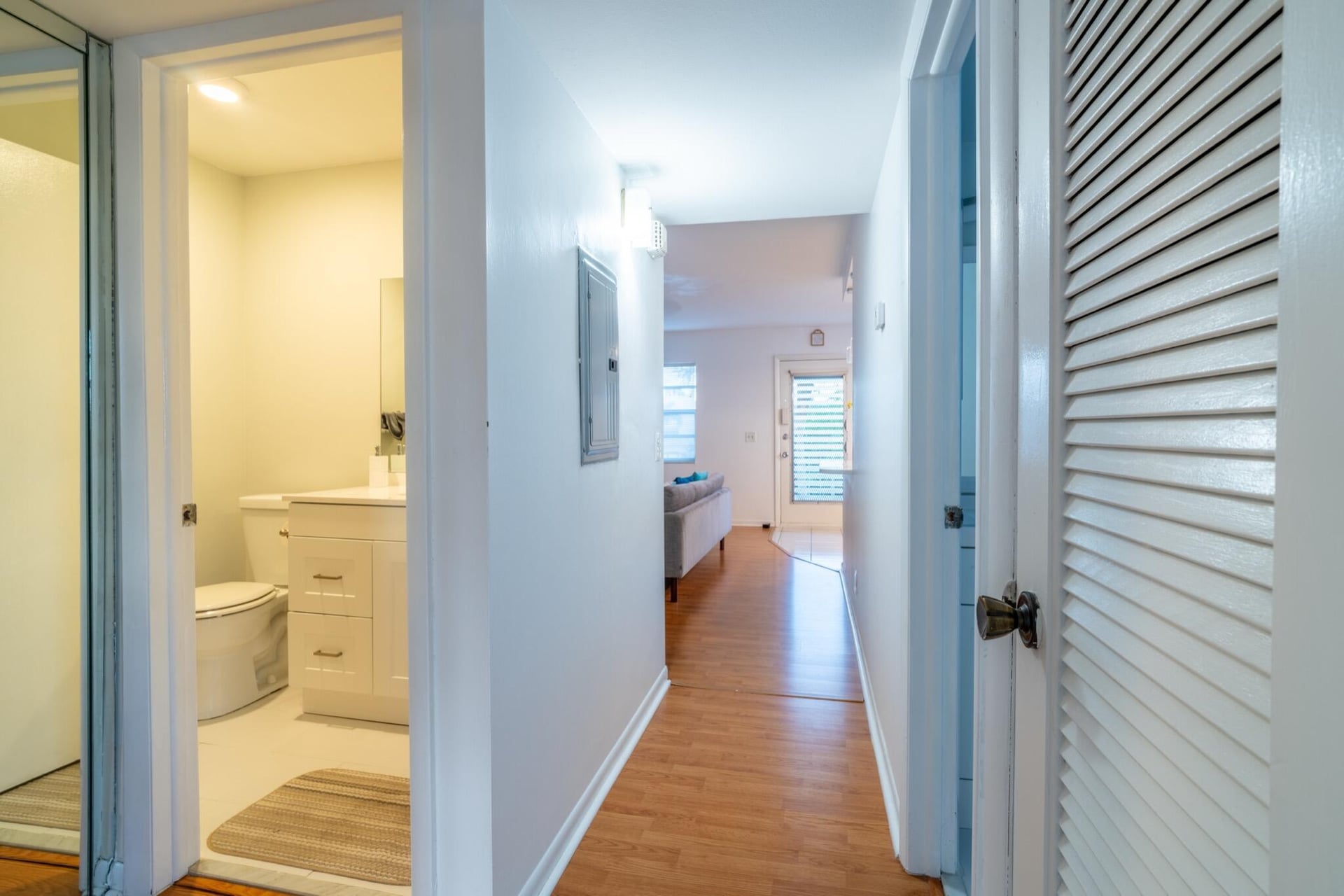  Residence photo 8