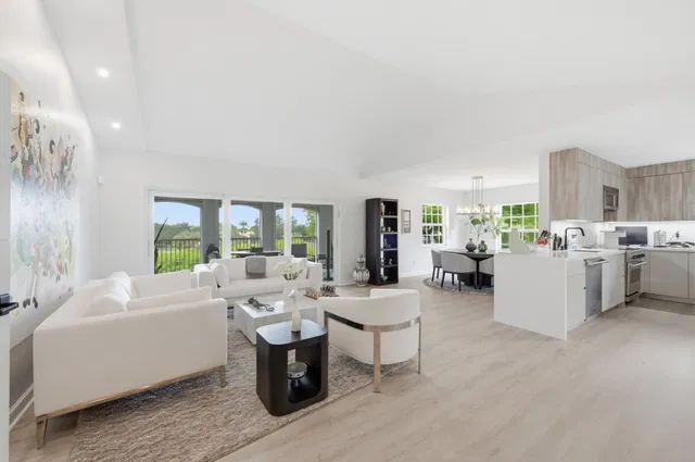 Boca Grove Residence photo 9