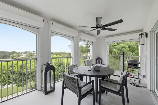 Boca Grove Residence photo 15