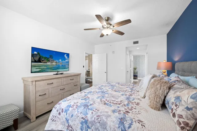 Courtyards in Cityplace Unit 502 photo 11