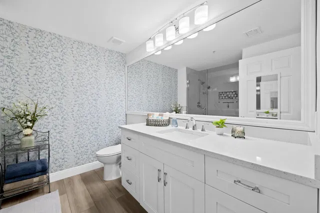 Courtyards in Cityplace Unit 502 photo 21