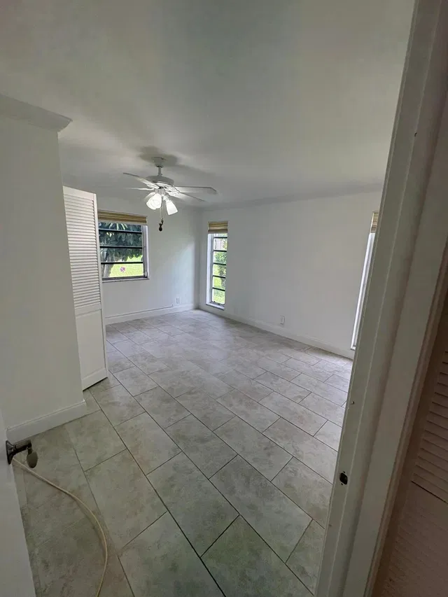 Unit 104 photo 10