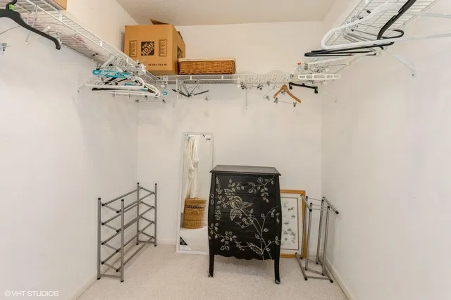 Unit B403 photo 17