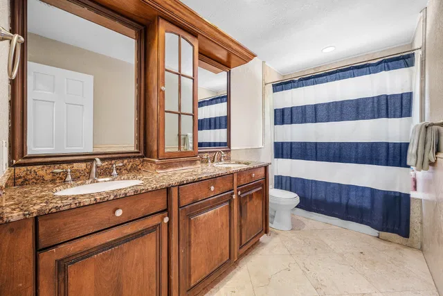 Residence photo 33