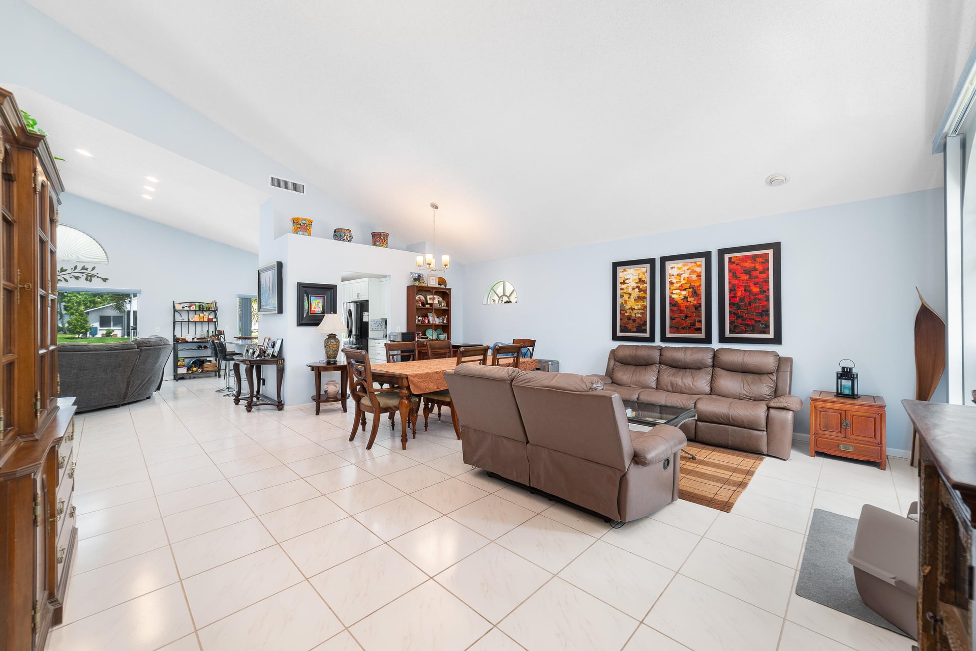 Residence photo 5