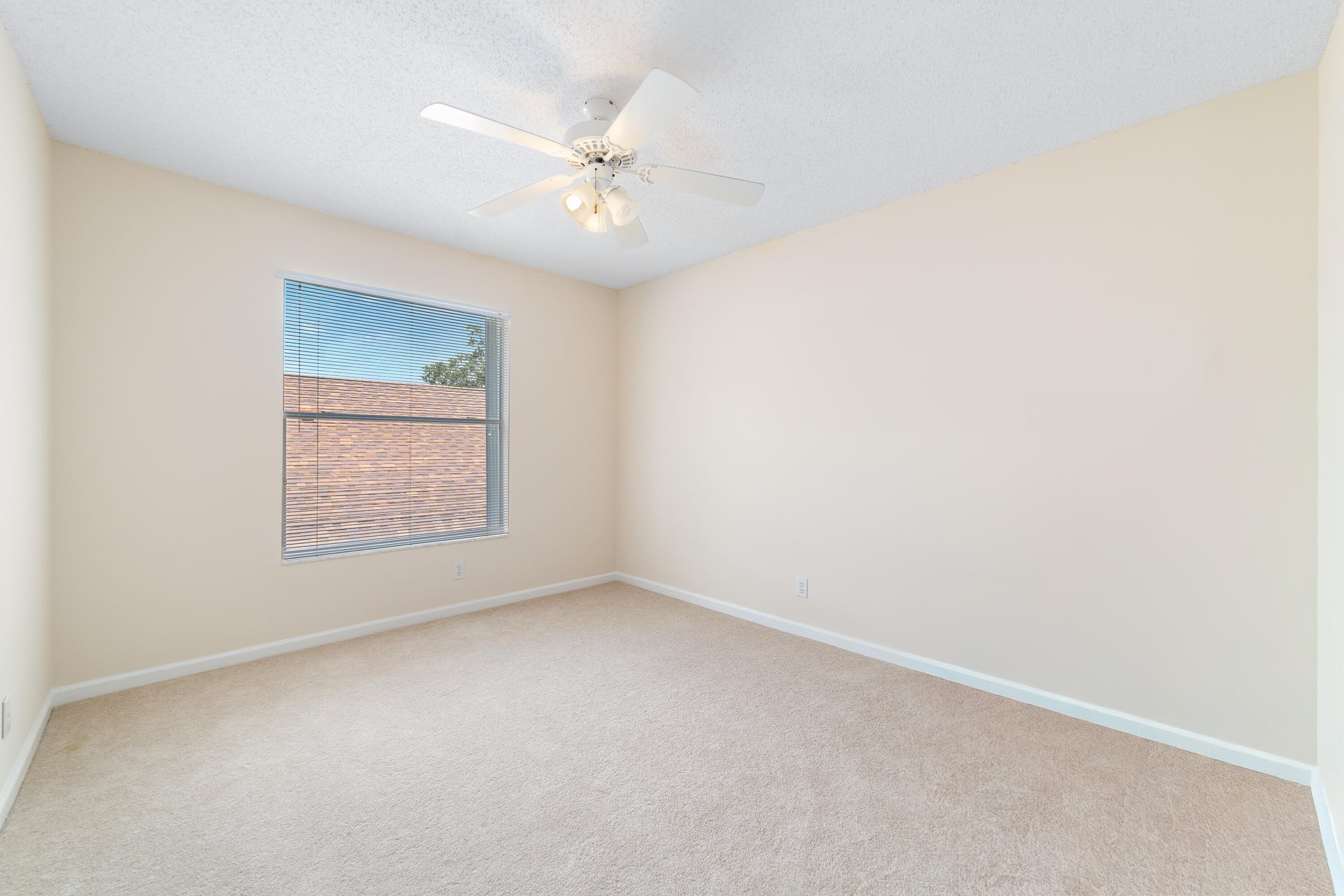 Residence photo 14