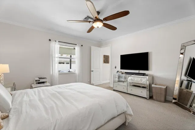 Residence photo 20