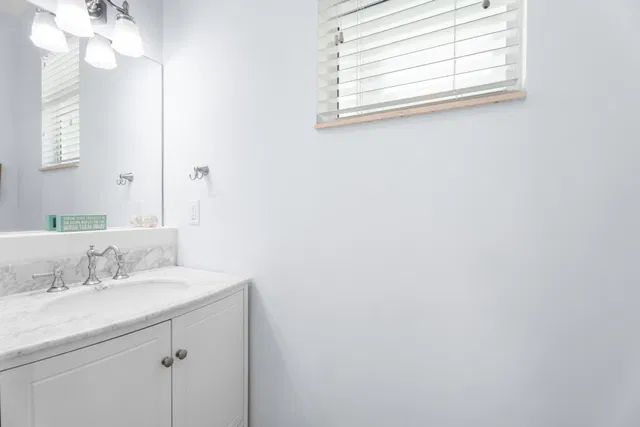 Residence photo 33