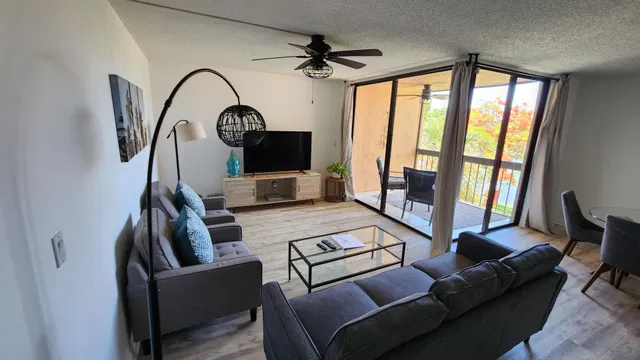Unit 5307 photo 8