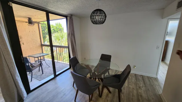 Unit 5307 photo 12
