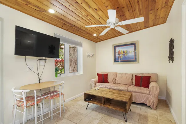Flamingo Park Residence photo 18