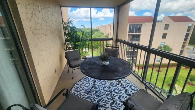 Unit 9510 photo 24
