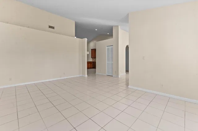Residence photo 11