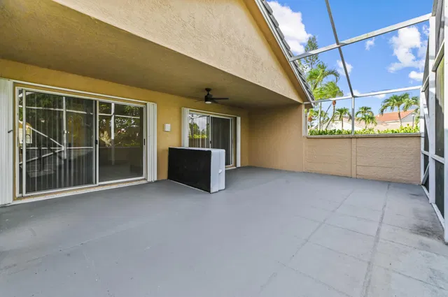 Residence photo 31
